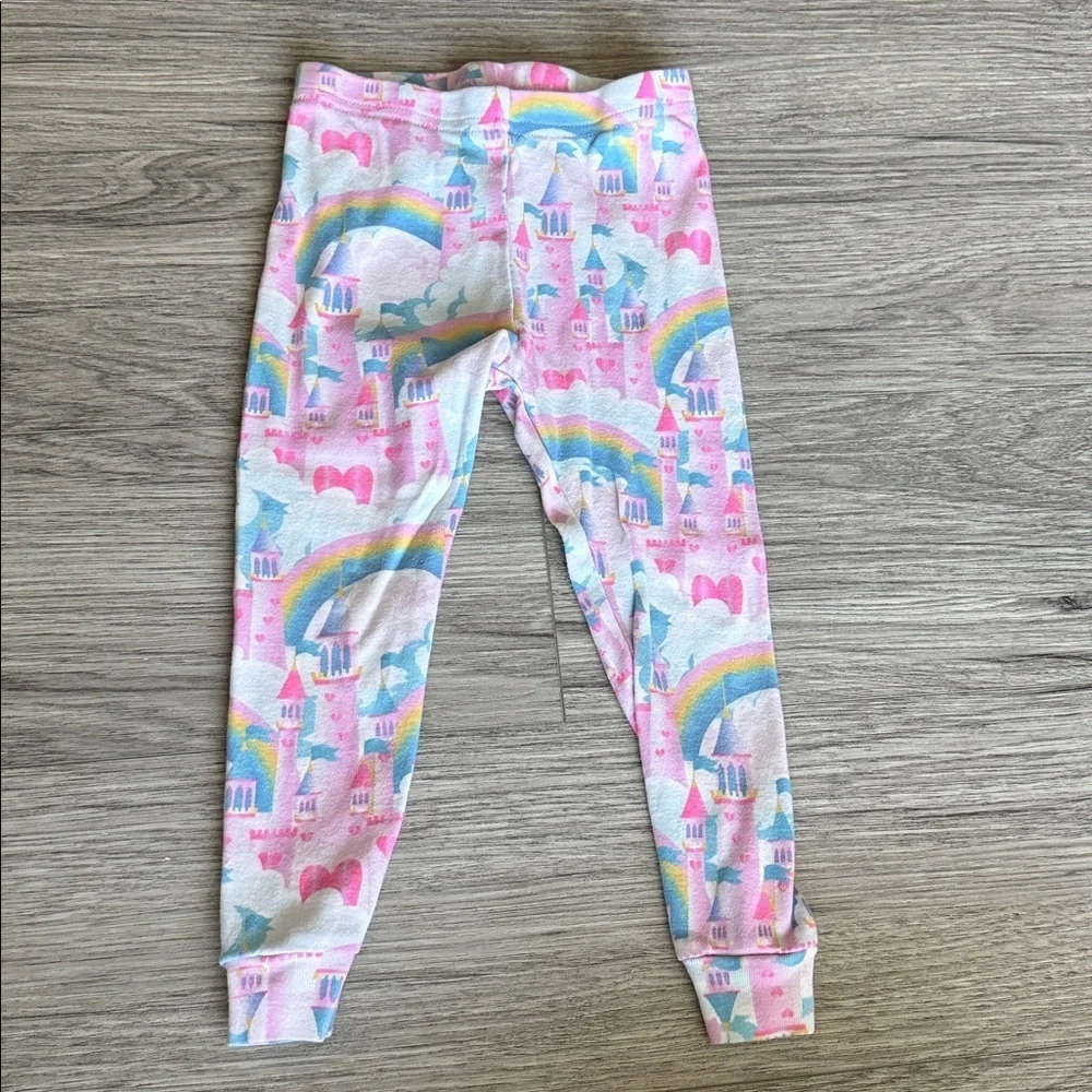 The Children's Place‎ Rainbow Castle Print Pajama Set Size 2T
